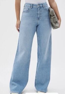 Fabletics High Rise Wide-Leg Jeans Med Wash Womens 29 Short baggie NWT